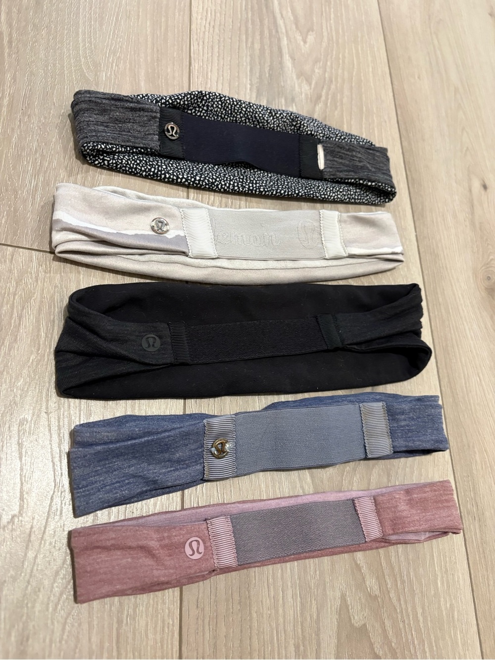 Lululemon Women’s Stretch Headbands - Black, Cream, Blue, Pink, Gray